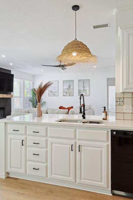 Willa Wellness Oasis 5Br W Pool + Huge Yard + Fire Pit Sachse Zewnętrze zdjęcie