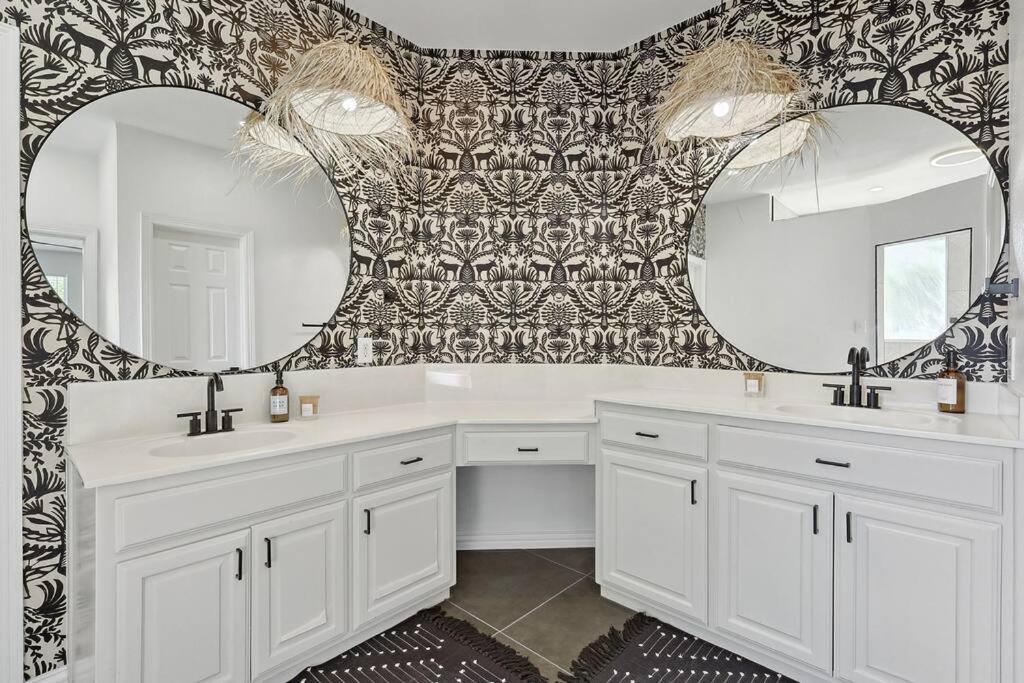 Willa Wellness Oasis 5Br W Pool + Huge Yard + Fire Pit Sachse Zewnętrze zdjęcie