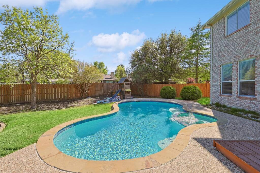 Willa Wellness Oasis 5Br W Pool + Huge Yard + Fire Pit Sachse Zewnętrze zdjęcie